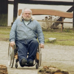 Bernd Wittchow im Rollstuhl