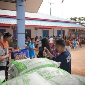 Lebensmittelverteilung in Thailand