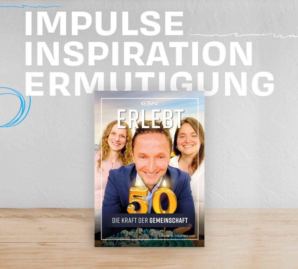 Mockup des ERLEBT Magazins zum Thema Gemeinschaft